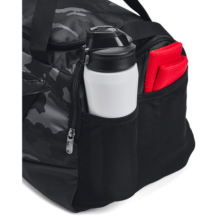 Under Armour Unisex Undeniable 5.0 Duffle Small, Water-Repellent Duffle Bag for Sports, Travel and Casual Use, Gym Bag with Pockets and Shoulder Strap,Black/Black/Black,SM
