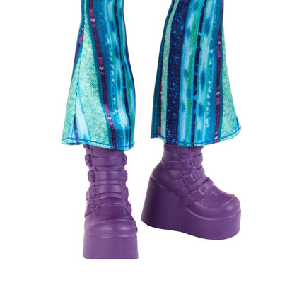Descendants 4: Uliana Younger Sister of Ursula