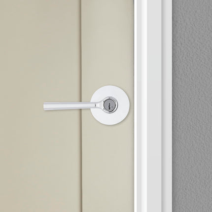 Kwikset Lisbon Round Entry Door Knob with Lock and Key, Secure Keyed Handle Exterior, Front Entrance and Bedroom, Polished Chrome, Pick Resistant SmartKey Rekey Security