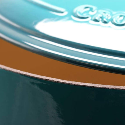 Crock Pot 109475.02 Artisan Non-Stick Surface, 7 Quart Cast Iron Dutch Oven, Teal Ombre