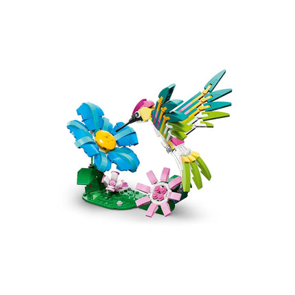LEGO® Creator 3 in 1 Wild Animals: Colourful Hummingbird 31384 Nature Decor - Building Set with 3 Options, Hummingbird, Butterfly or Fish - Animal Figures for Kids Aged 8+ - Toy for Girls and Boys
