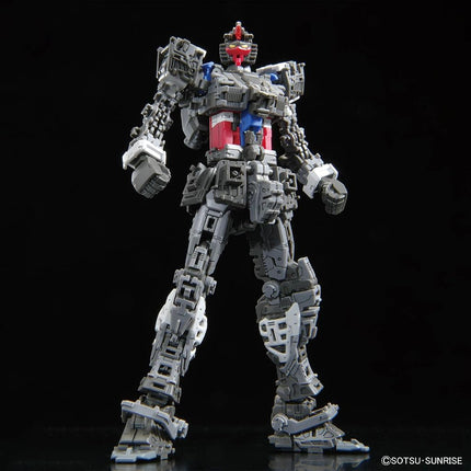 BANDAI Hobby RG Gundam 1/144 RX-78-2 Gundam Ver.2.0