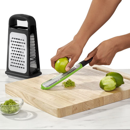 Râpe à boîte avec zesteur amovible OXO Good Grips