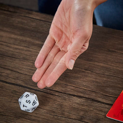 Hasbro Scattergories Clásico Juego de Mesa para 2-6 Jugadores, para Niños de 13+ Años, Adolescentes y Adultos