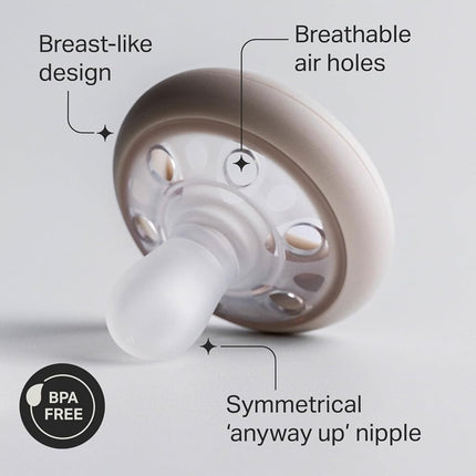 Tommee Tippee Breast-Like Soothers, 0-6m, 4 Pack, Skin-Like Feel, Silicone Breast-Shaped Teat, Air Holes for Ventilation, Orthodontic Design, BPA-Free Dummy
