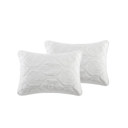 VCNY Home 3-Piece King Quilt Set – Lightweight Embossed Microfiber Bedding with Coastal Sea Life Pattern and Matching Shams, Soft Fade-Resistant Beach Style Decor, Shore White