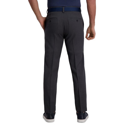 Pantalon de performance Haggar Cool Right Performance Flex à coupe droite et devant plat pour hommes – Tailles régulières et grandes, Gris foncé, 36W x 29L