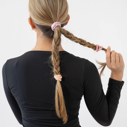 L. Erickson Élastiques à Cheveux Colorés pour Cheveux Épais, Attaches Simples pour Queue de Cheval, Lot de 8, Taffy, Élastiques Épais Anti-Plis à Forte Tenue, Conception Anti-Dommages, Couleurs Douces de Bonbons