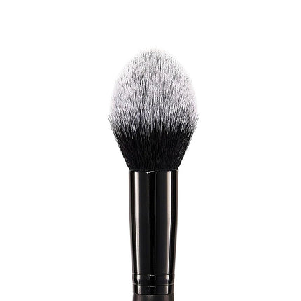 e.l.f. Pointed Powder Brush, Vegan Makeup Tool, Tapered End, For Flawless Contouring & Highlighting