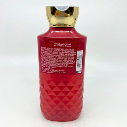 Bath & Body Works Strawberry Pound Cake - 2 Piece Set - Shower Gel 300ml and Ultimate Hydration Body Cream 230ml