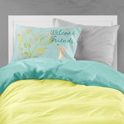 Caroline's Treasures BB7591PILLOWCASE Funda de almohada estándar de tela para perros Brindle Greyhound con mensaje "Welcome Friends", estándar, multicolor