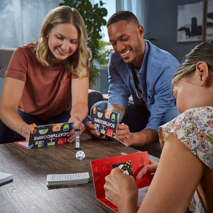 Hasbro Scattergories Clásico Juego de Mesa para 2-6 Jugadores, para Niños de 13+ Años, Adolescentes y Adultos