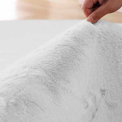 ORINOVA Faux Rabbit Fur Rug Washable Runner Rugs for Bedroom Grey Fluffy for Living Room Non Slip Faux Fur Rug for Hallway 60x180cm