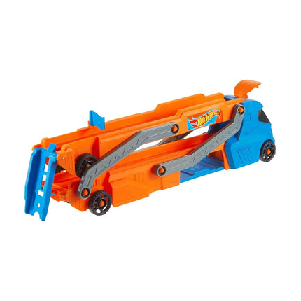Hot Wheels Toy Car, Truck, Hauler & Track with 1:64 Scale Toy Car, Large Truck Transforms into 2.5+-ft Raceway with a Launcher, Stores up to 9 1:64 Scale Cars, Connects to Other Sets, HYT83