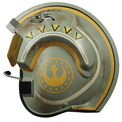 Star Wars Hasbro The Black Series Trapper Wolf Electronic Helmet The Mandalorian Roleplay Full-Scale Lights, Sounds, Multicolor (F5549)