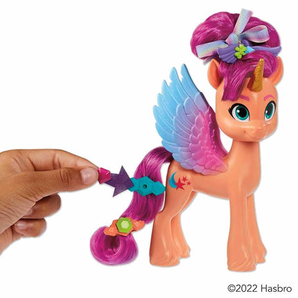 My Little Pony: Crea tu Magia Peinados con Cinta Sunny Starscout – Pony de 15 cm para Niños y Accesorios para el Cabello, Multicolor (F3873)