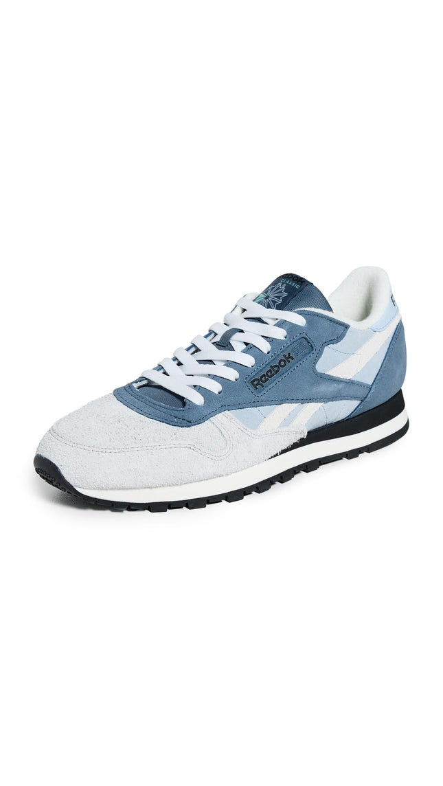 Reebok Unisex-Adult Classic Leather V1 Sneaker, Y2