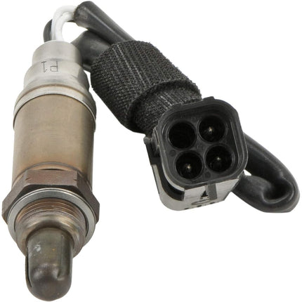 BOSCH 15701 Premium Original Equipment Oxygen Sensor - Compatible with Select 1985-95 Chevrolet, Geo, GMC, Honda, Isuzu, Pontiac and Suzuki Cars, Compact Trucks and Suvs