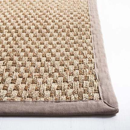 SAFAVIEH Natural Fiber Rug for Living Room, Dining Room, Bedroom - Natural Fiber Collection, Short Pile, in Natural, 79 X 152 cm