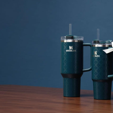 STANLEY Quencher H2.0 Tumbler with Handle and Straw 30 oz | Flowstate 3-Position Lid | Cup Holder Compatible for Travel | Insulated Stainless Steel Cup | BPA-Free | Ponderosa Star