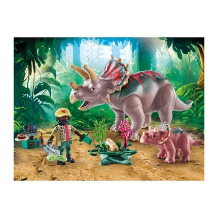 Playmobil | Dinos | Triceratops with Baby | Dino Playset | Animal Figures | Adventure Toy | For Kids Aged 4+ | 71821