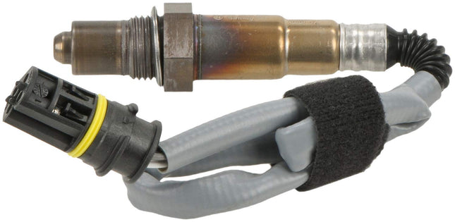 Bosch 16167 Original Equipment Oxygen Sensor - Compatible With Select Chrysler Crossfire; Mercedes-Benz C240, C32, C320, C55, CL600, CLK320, CLK500, CLK55, S600, SL500, SL55, SLK32, SLK320
