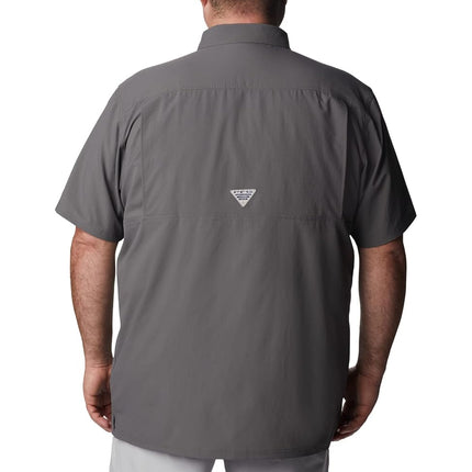 Columbia Men's Slack Tide Camp Shirt, Short Sleeve Shirt, City Grey, Small