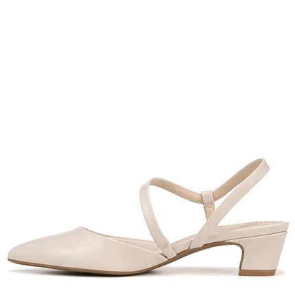 LifeStride Women's Minimalist Pump, Almond, 8.5