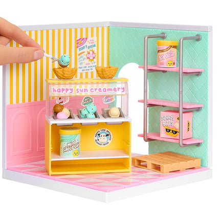 MGA's Miniverse Make It Mini Spaces Ice Cream Shop, Building Set, Customize, DIY Crafts, Rooms, Hobby, Collectors, Display, Gifts, 8+