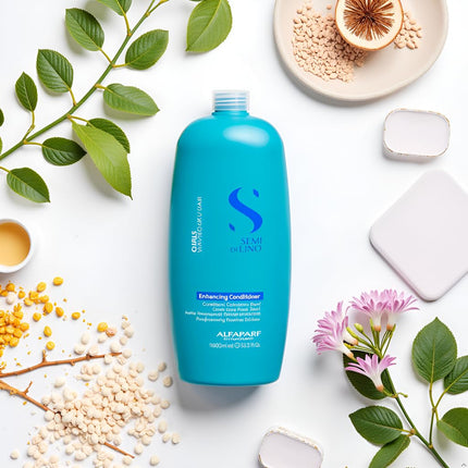 Alfaparf Milano Semi di Lino Curls Enhancing Conditioner - Reduces Frizz, Protects Against Humidity, Detangles - Nourishes with Manketti Oil - 33.8 oz