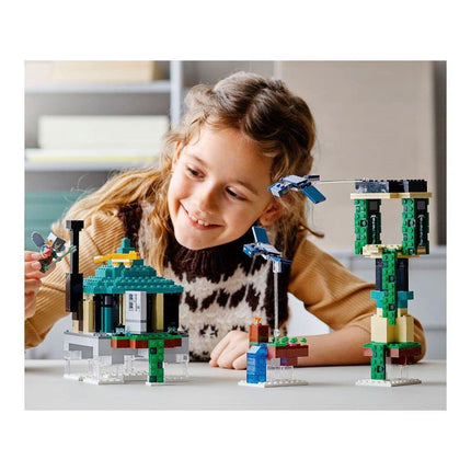 LEGO Minecraft La Torre del Cielo 21173 Divertido juguete de construcción de islas flotantes con un piloto, 2 fantasmas voladores y un gato; Novedad de 2021 (565 piezas)