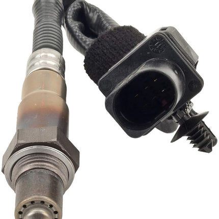 BOSCH 15388 Premium Original Equipment Oxygen Sensor - Compatible with Select Chevrolet Cobalt, HHR; Pontiac Solstice; Saturn Sky