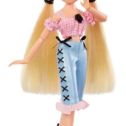 Bratz Goin' Out! Doll - Cloe - 1 Collectible Fashion Doll with Accessories, Comes with an Outfit, a Purse, a Pair of Sunglasses, and a Brush - Kids Toy - Great for Ages 6 and Older