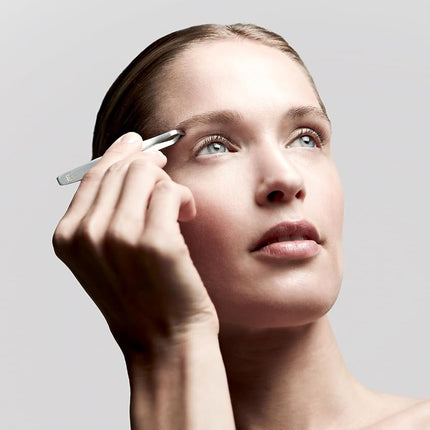 ZWILLING Angled Tweezers (Eyebrow Plucking, Brushed Perfectly Calibrated Tips, Hypoallergenic) Premium Silver 90mm