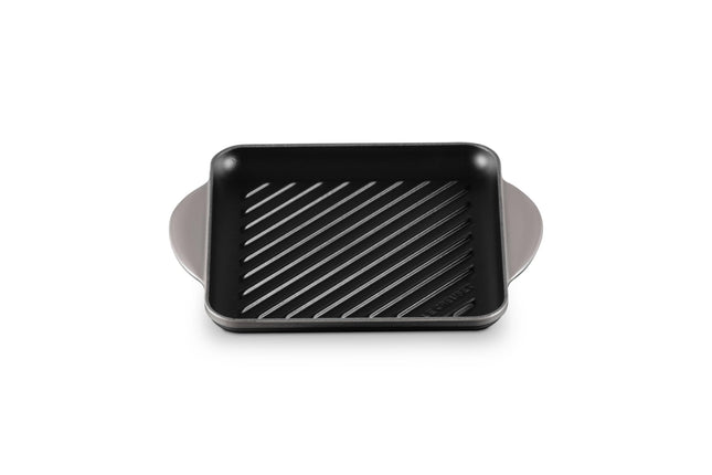 Le Creuset Enamaled Cast Iron Square Grill, 9.5", 