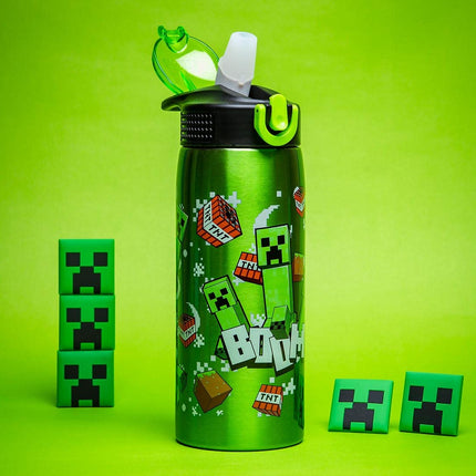 Botella de agua de Minecraft de Zak Designs para viajes y para casa, acero inoxidable con aislamiento al vacío de 530 ml con tapa de boquilla de seguridad, asa de transporte integrada, diseño a prueba de fugas (Creeper)