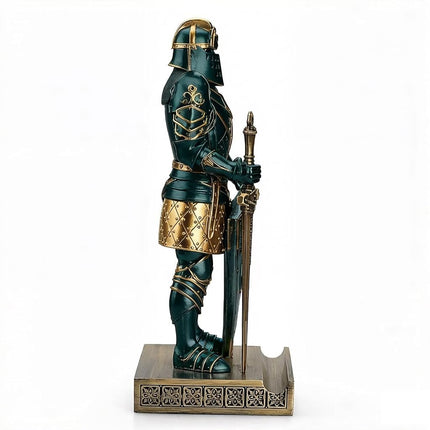 HDMbigmi King's Guard Ornament Knight Statue for Desk, Desktop Accessories Pen Holder Pen Stand Paperweight for Office and Home (Green)