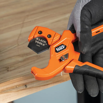 Klein Tools 50043 PEX Pipe and Tubing Cutter, 1-Inch I.D. Cutting Capacity for PEX Pipes and Soft-Shelled Tubing