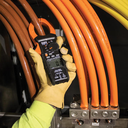 Klein Tools CL900 Digital Clamp Meter, Auto Ranging TRMS, AC/DC Voltage/Current, 2000A, LOZ, Continuity, Frequency, NCVT, Temp, More, 1000V