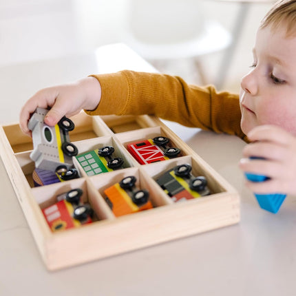 Juego de tren magnético de madera de 8 piezas con 1 mini-bloc de rascar M&D temático compatible (05186)