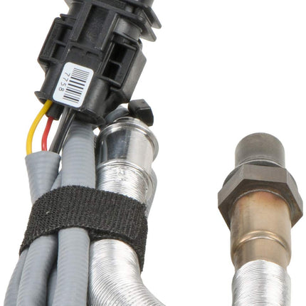 Bosch 17202 Premium Original Equipment Oxygen Sensor - Compatible With Select BMW 535i, 535i xDrive, 535xi, 740i, 740Li, X6