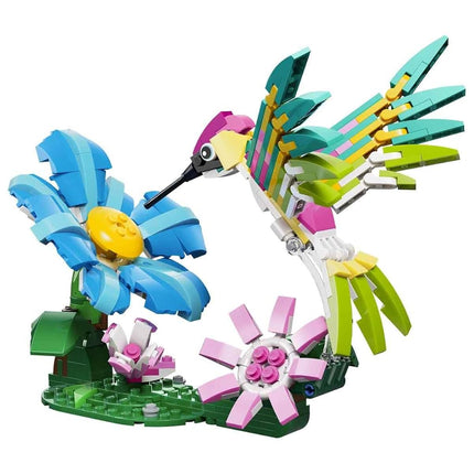 LEGO® Creator 3 in 1 Wild Animals: Colourful Hummingbird 31384 Nature Decor - Building Set with 3 Options, Hummingbird, Butterfly or Fish - Animal Figures for Kids Aged 8+ - Toy for Girls and Boys