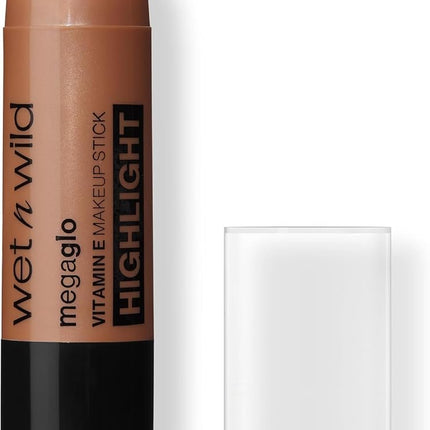 Wet n Wild, Mega Glo Vitamin E Makeup Stick, Multipurpose Highlighter and Bronzer Stick for Eyes, Cheeks and Lips, with Buildable and Blendable Formula, Desert Sands