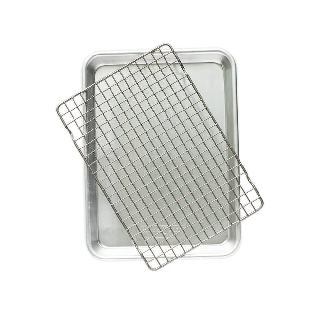 Nordic Ware Naturals® Quarter Sheet with Oven-Safe