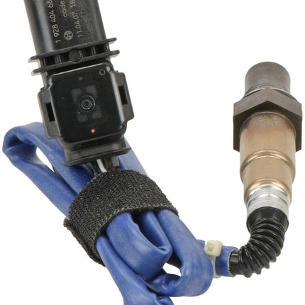 BOSCH 17276 Premium Original Equipment Oxygen Sensor - Compatible with Select Porsche 911, Boxster, Cayman