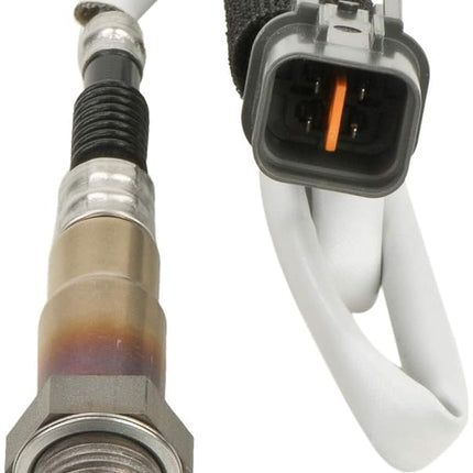 BOSCH 13822 Premium OE Fitment Oxygen Sensor - Compatible with Select Mitsubishi 3000GT, Diamante, Endeavor, Galant, Montero, Montero Sport
