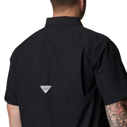 Columbia Men's Slack Tide Camp Shirt, Short Sleeve Shirt, Black, Medium