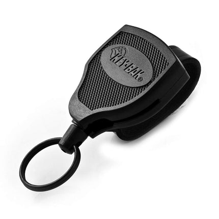 Llavero retráctil con seguro KEY-BAK SUPER48 SD de 368 g, cable retráctil de 91 cm, carcasa de policarbonato negra, presilla de cuero para el cinturón de servicio, aro dividido extragrande