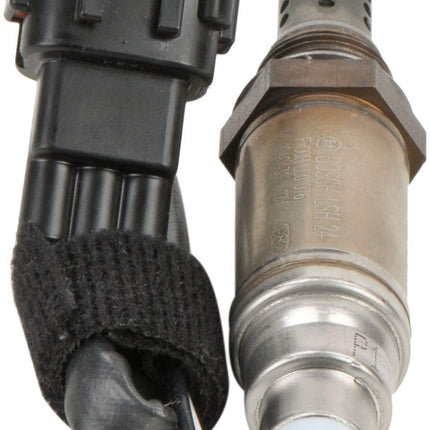 BOSCH 18001 Premium Original Equipment Oxygen Sensor - Compatible with Select Nissan Frontier, Xterra