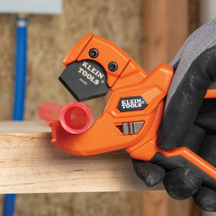 Klein Tools 50043 PEX Pipe and Tubing Cutter, 1-Inch I.D. Cutting Capacity for PEX Pipes and Soft-Shelled Tubing